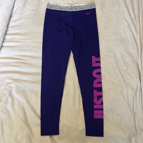 NikePro Dri-Fit Leggings - Picture 1 of 1